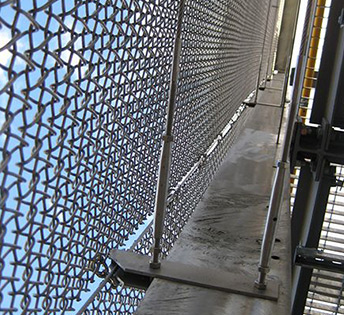 Using Decorative Mesh in Fences & Enclosures