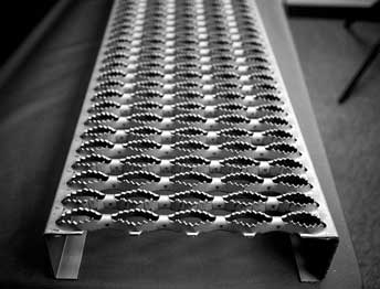 Diamond Grip-Strut Safety Grating